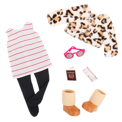 Travel outfit and accessories for 18-inch doll