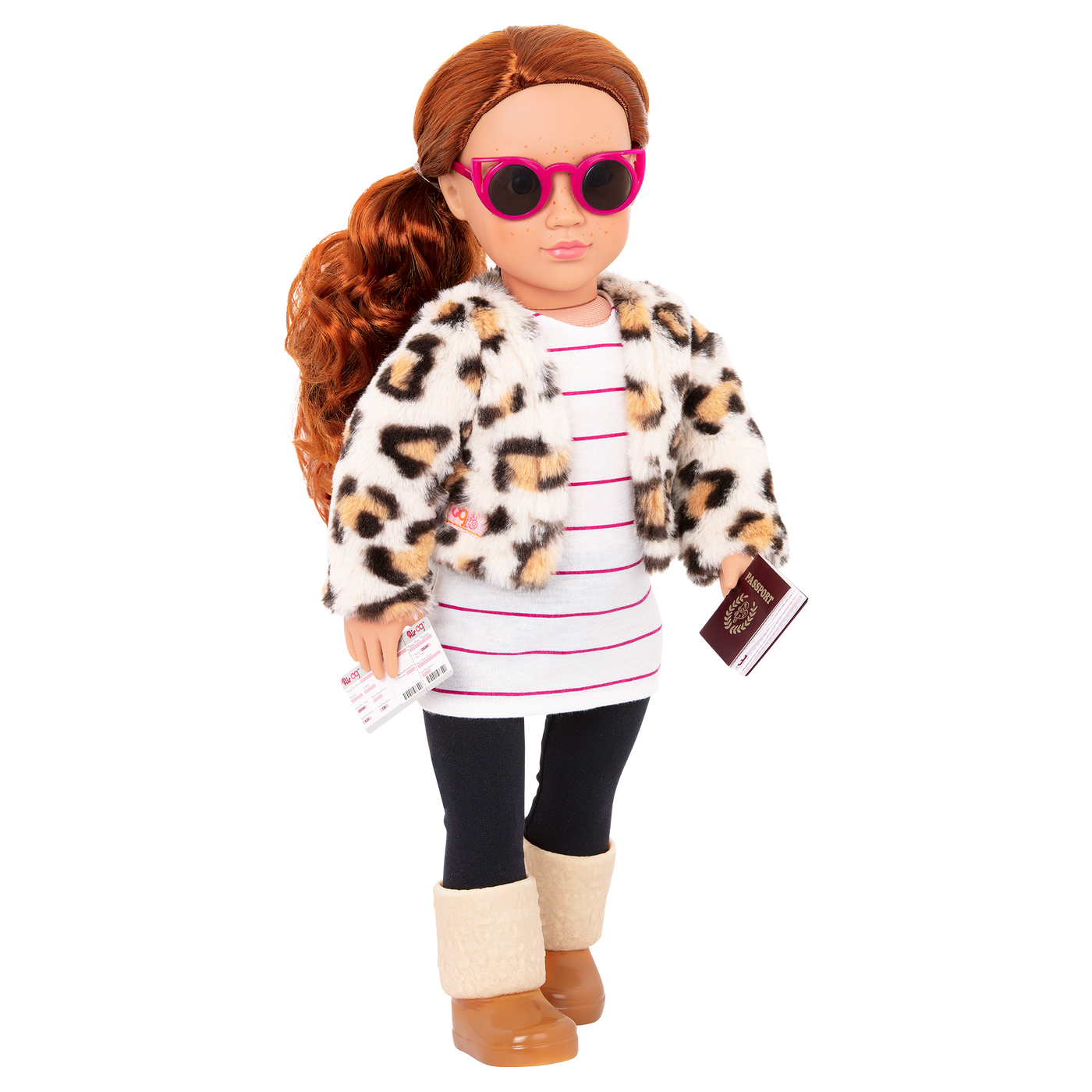 Travel outfit and accessories for 18-inch doll