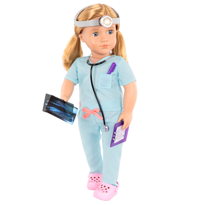 Muñeca doctora con conjunto de uniforme de quirófano